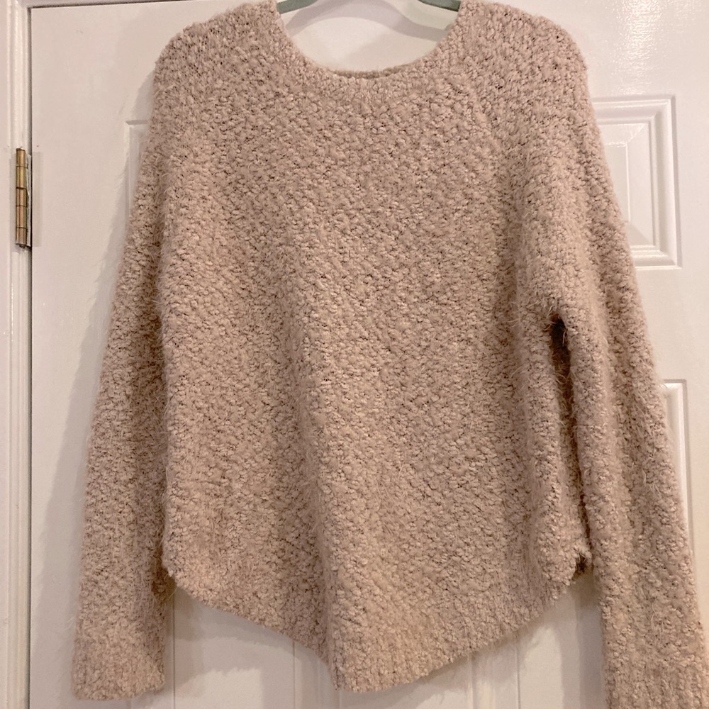 Womens softest sweater by Wishlist. Long sleeve, size S, blush color.